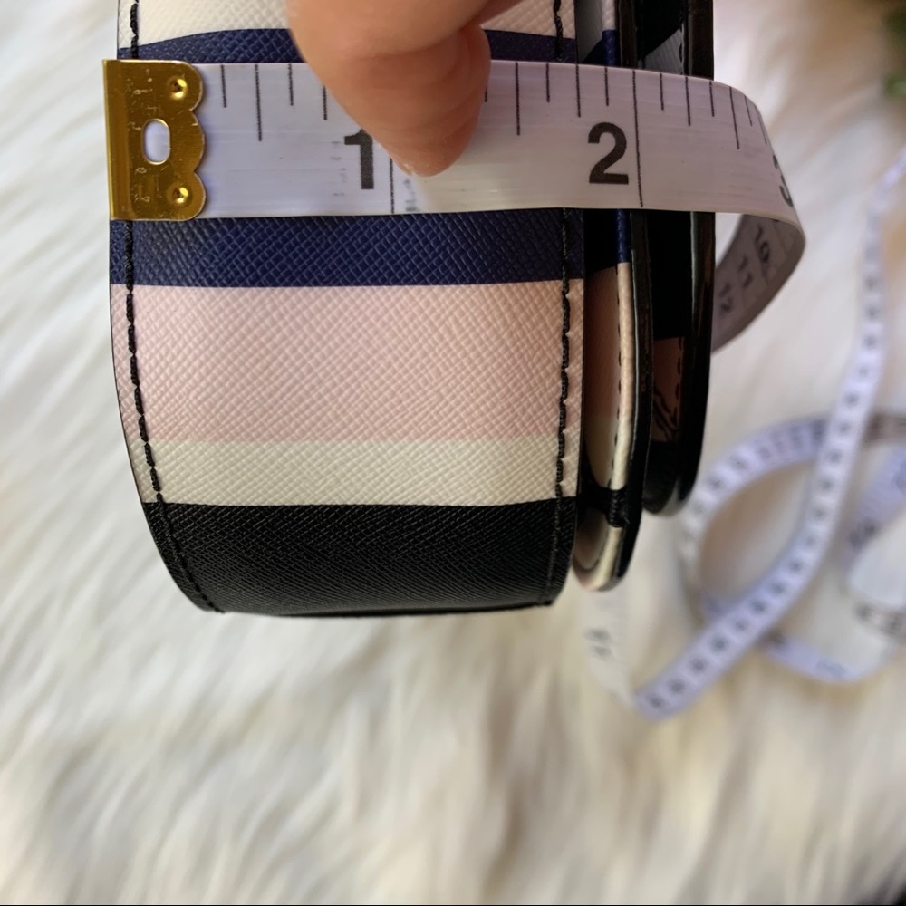 Kate Spade Laurel Way Carson Crossbody Bag - Picture 14 of 16